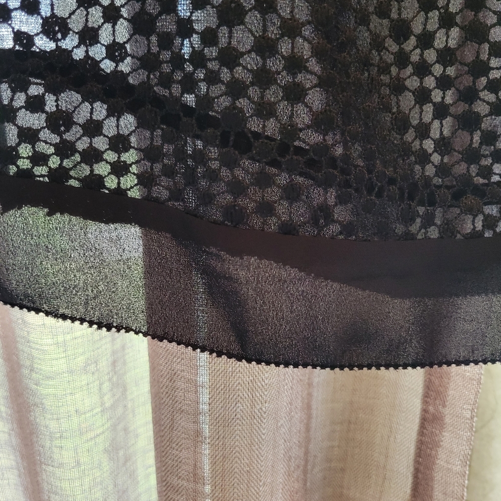 Sheer blouse - Picture 8 of 14